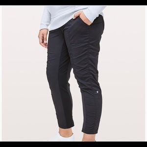 Lululemon Athletica Street to Studio 2 pants